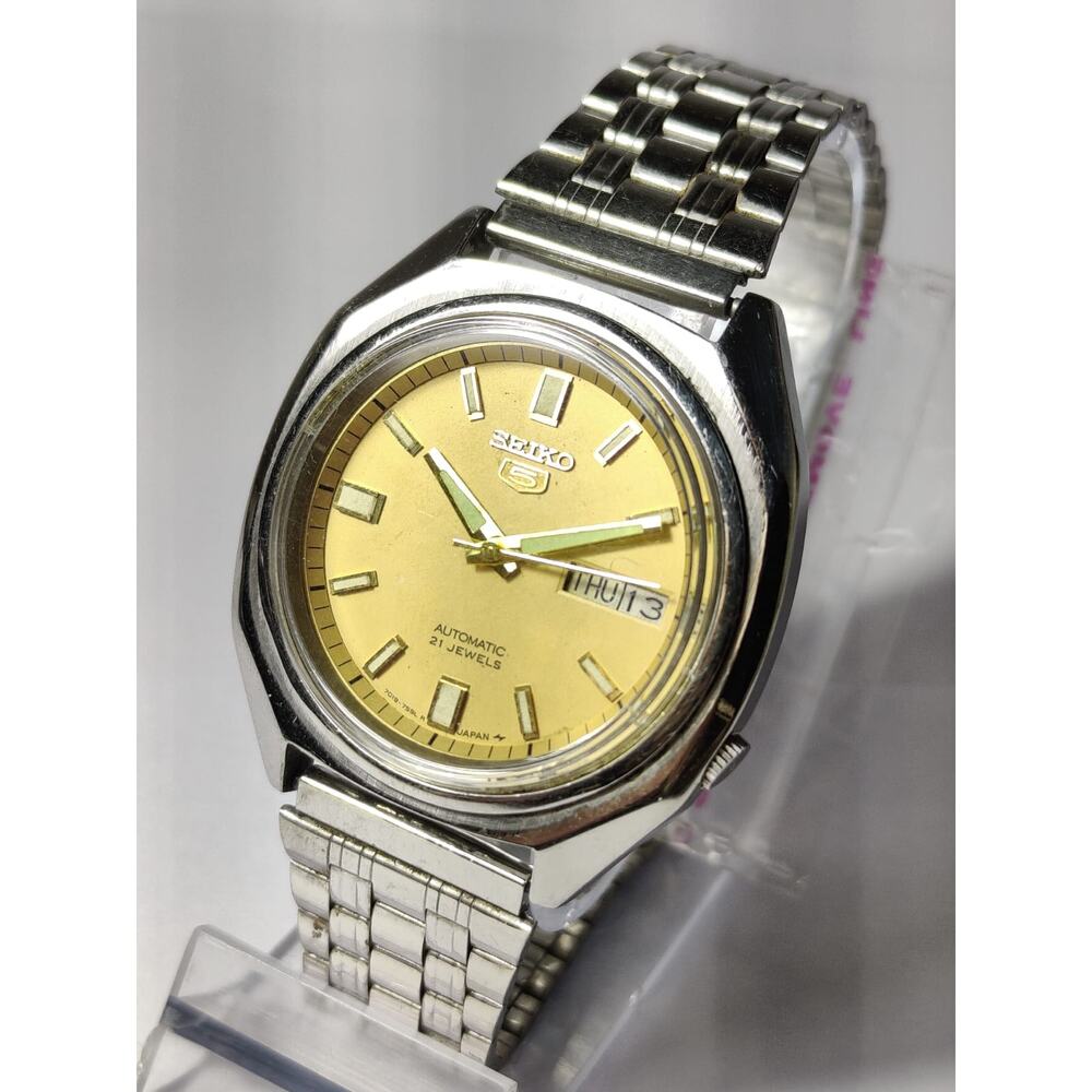 Seiko Gold and Silver Men's Watch